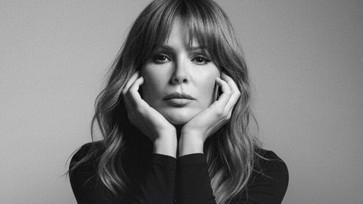 Asya, “Pişmanım” Şarkısını Yeniden Yorumladı