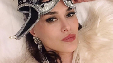 Ayşe Hatun Önal’dan 6 Yıl Sonra Yeni Şarkı