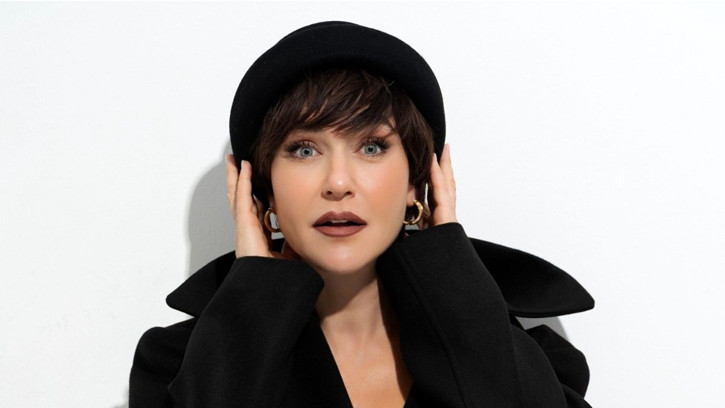 Şevval Sam’dan Ters Köşe Şarkı: “Paralı”