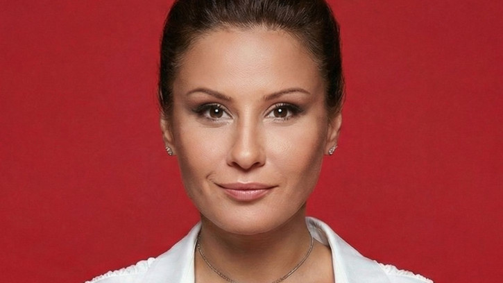 Nalan’dan Yeni Şarkı: “Seni Çok Seviyorum”