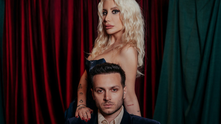 İrem Derici ve Çodur'dan "Yıkılana Kadar"