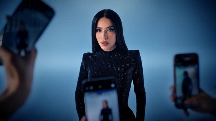 Burcu Güneş’ten “Mecburi İstikamet”
