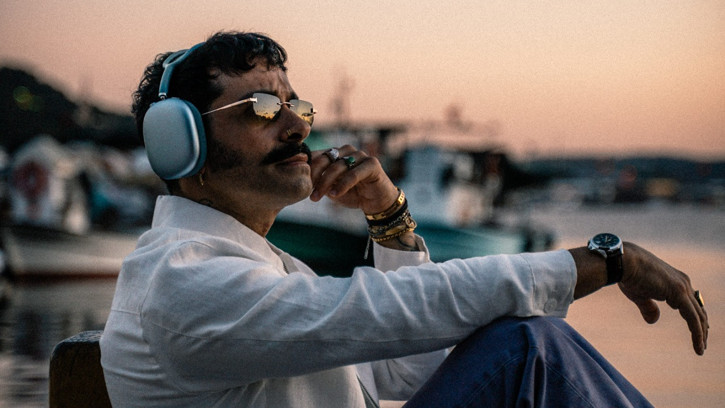Gökhan Türkmen’den “Denk” Projesinin İkinci Şarkısı: “Yol Arkadaşım”